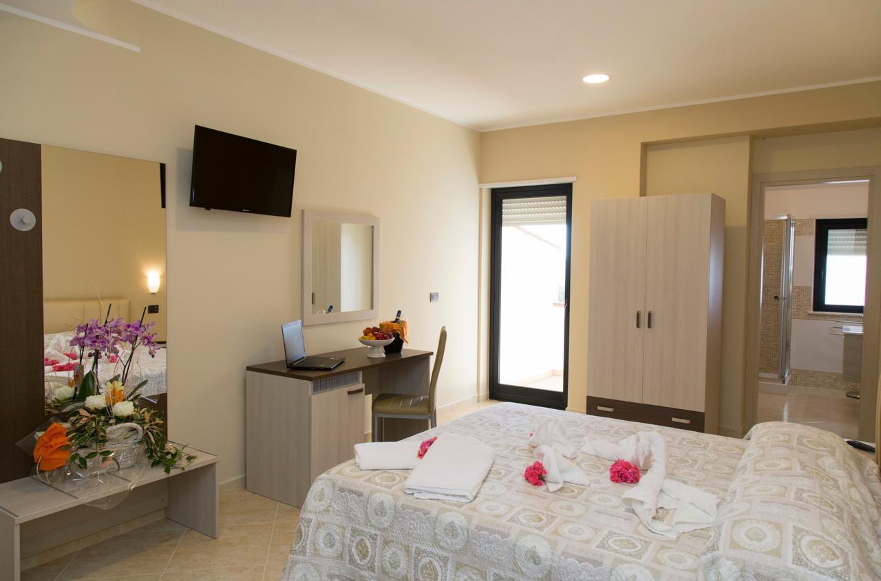 Hotel La Campagnola Capo Vaticano Ngoại thất bức ảnh
